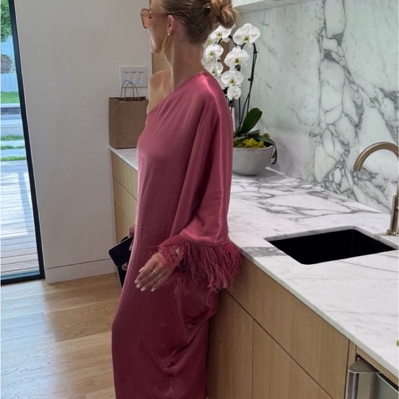 Pink Zara Feathered Satin Dress - Picture 4 of 7